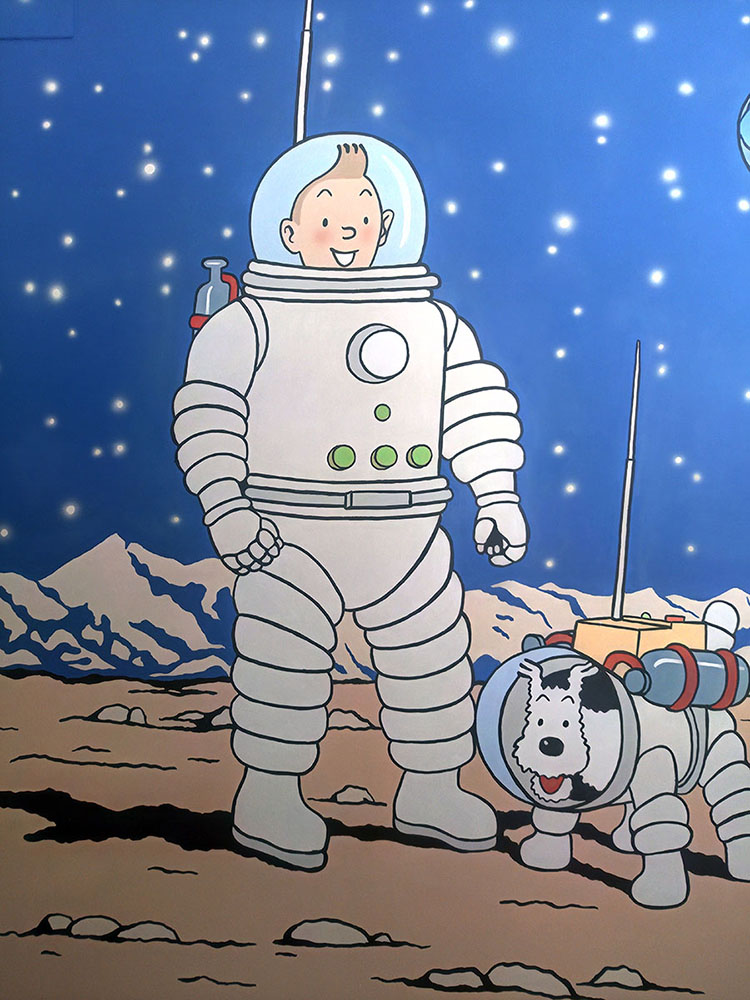 Tintin on the moon