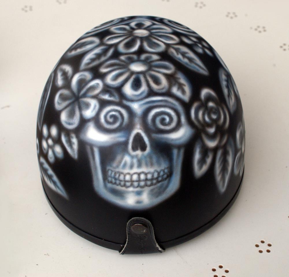 Skull helmet